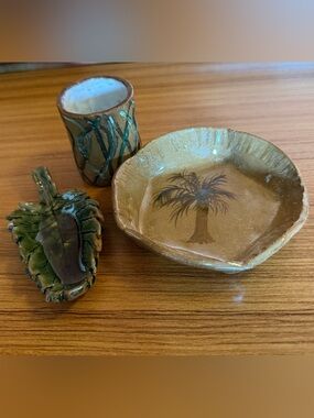 Vintage Studio Art Pottery 3pc Set Palm Tree Trinket Dish Cup Leaf Signed MKK